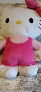 Hello Kitty Medium Stuffy - Picture 1 of 1