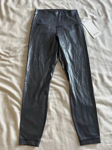 Pantalone Lululemon Align HR Rib 25” Shine Radiate Foil Nero Notte RANA Nuovo Taglia 6 - Foto 1 di 10