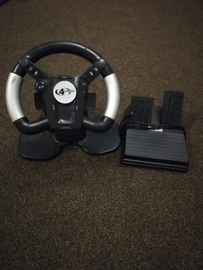4Gamers Playstation 2 Steering Wheel and Pedals SPC025 - Picture 1 of 11
