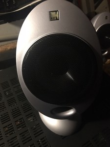 kef q350b