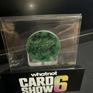 Vintage 1999 Vileplume Green Holo Foil Nintendo Pokemon Jungle WOTC Coin - Picture 1 of 2