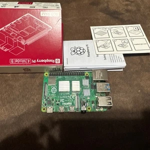 Raspberry Pi 4 Model B, 4GB DDR4 RAM Single Board Computer (RPI4-MODBP-4GB) - Afbeelding 1 van 3
