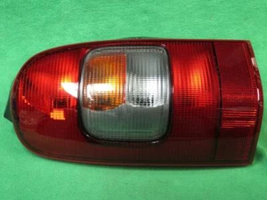 19206745 GM LH TAIL LAMP LIGHT LENS HOUSING ASM 97-05 VENTURE SILHOUETTE MONTANA - Picture 1 of 1