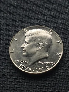 "Rare"  1776-1976 kennedy half dollar "No mint mark" - Picture 1 of 4