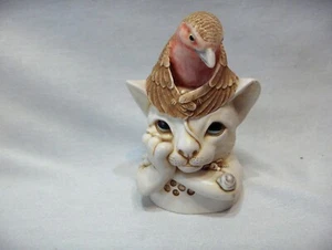 Figura 1999 Harmony Kingdom Cat Turdus Felidae Artista Peter Calvebert BONITA - Imagen 1 de 7