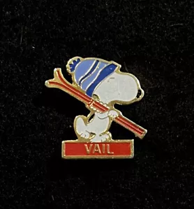 Alfiler de esquí VAIL Snoopy insignia COLORADO recuerdo viaje resort solapa - Imagen 1 de 3
