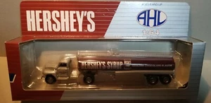 TRACTOR Y REMOLQUE HARTOY HERSHEY'S JARABE ESCALA 1:64 MODELO DE METAL FUNDIDO DIECAST - Imagen 1 de 2