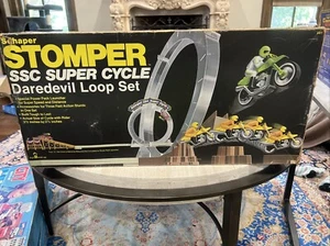 Schaper STOMPER SSC Super Cycle Daredevil Loop set Complete in Box - Picture 1 of 5