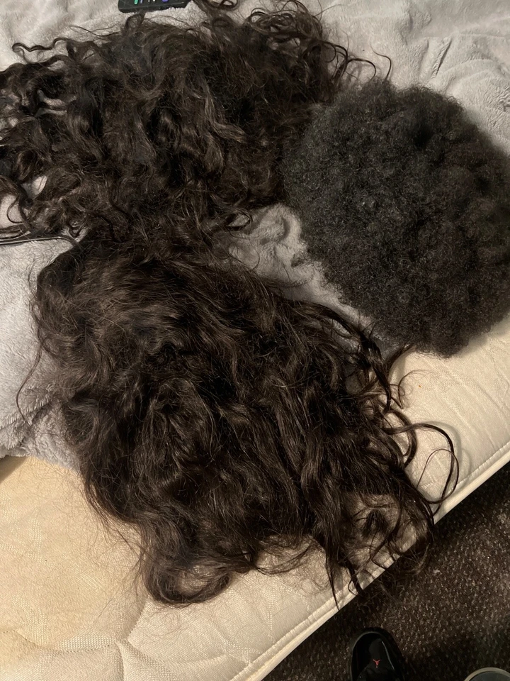 Pelucas marrones pelucas medianas. Un bonito tono marrón más oscuro para resaltar contexto Foto 1 de 1