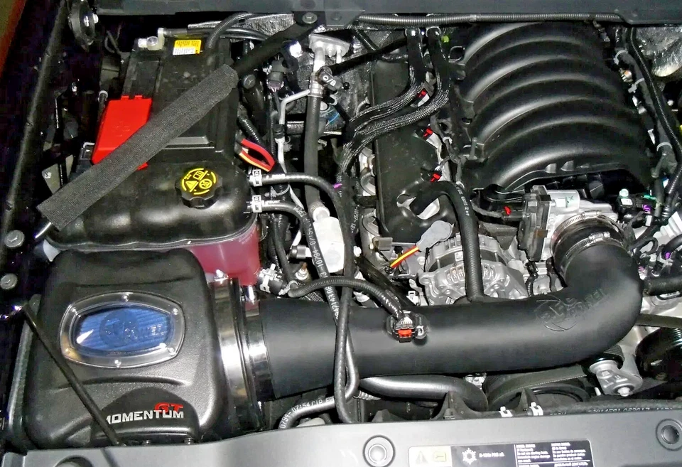 AFE AIR INTAKE MOMENTUM GT PRO 14-18 CHEVY SILVERADO GMC SIERRA 1500 5.3L 6.2L - Imagem 1 de 4