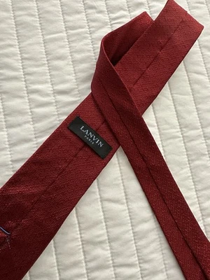 Recent Lanvin Paris Red Textured Neck Tie Modern Fit Mint! - Image 1 of 4