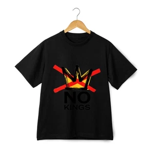 Camiseta de protesta "No Kings" - Símbolo antiautoridad con diseño de corona tachada - Imagen 1 de 21