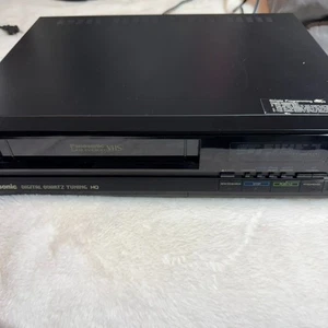 Panasonic PV-3700 Omnivision Video Cassette Recorder With Remote Tested - Picture 1 of 7