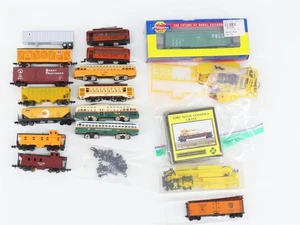 Konvolut 15+ Spur N Bachmann, Athearn, + Güterwagen, Wagen, Busse & Teile  - Bild 1 von 12