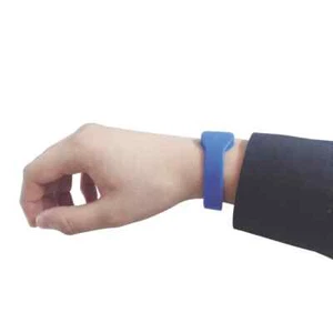 10 CONFEZIONI 13,56MHZ MIFARE Braccialetto RFID Diametro 74mm Colore Blu - Foto 1 di 4