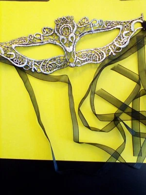 DuoDuoDesign Máscara de Renda Requintada, Preta - Prata, Veneziana, NOVA - Imagem 1 de 3