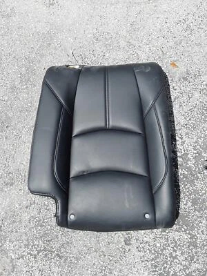 Funda de cojín superior asiento trasero derecho Mazda 3 2017 2018 Foto 1 de 2