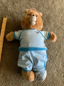 1985 Teddy Ruxpin Vintage Electronic Teddy Bear with clothes - Picture 1 of 11