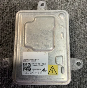 Módulo de lastre de faros Camaro 2016-24 OEM 130732931900 - Chevy Camaro 💡 - Imagen 1 de 10