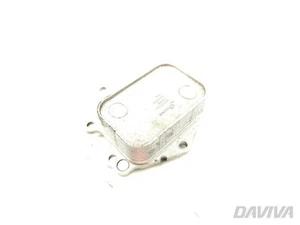 Peugeot 308 1.2 THP Refroidisseur de radiateur d'huile moteur 1.2 THP 130 2020 - Picture 1 of 10