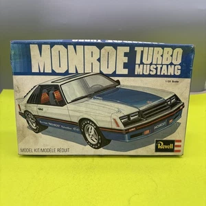 Kit modellino vintage Revell "Monroe Turbo Mustang" #7208 copyright 1979.(0199) - Foto 1 di 9