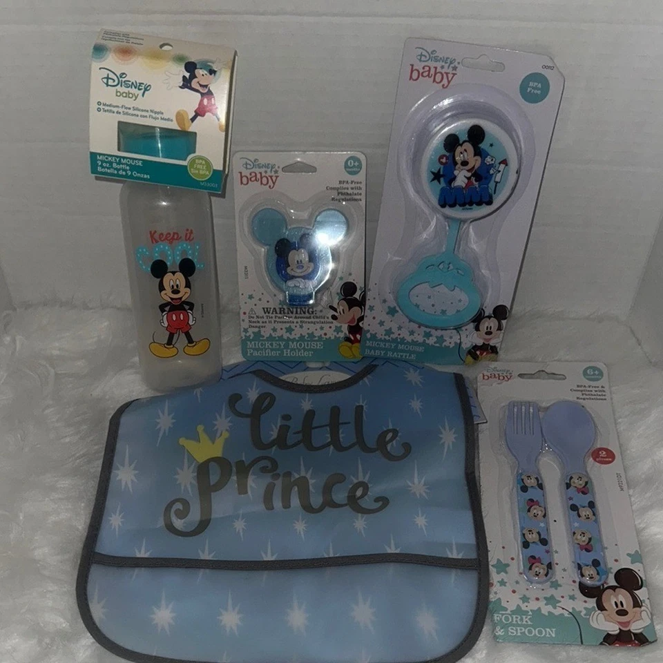Juego de babero y utensilios Disney Baby Mickey Mouse azul gris pequeño babero salón Foto 1 de 4