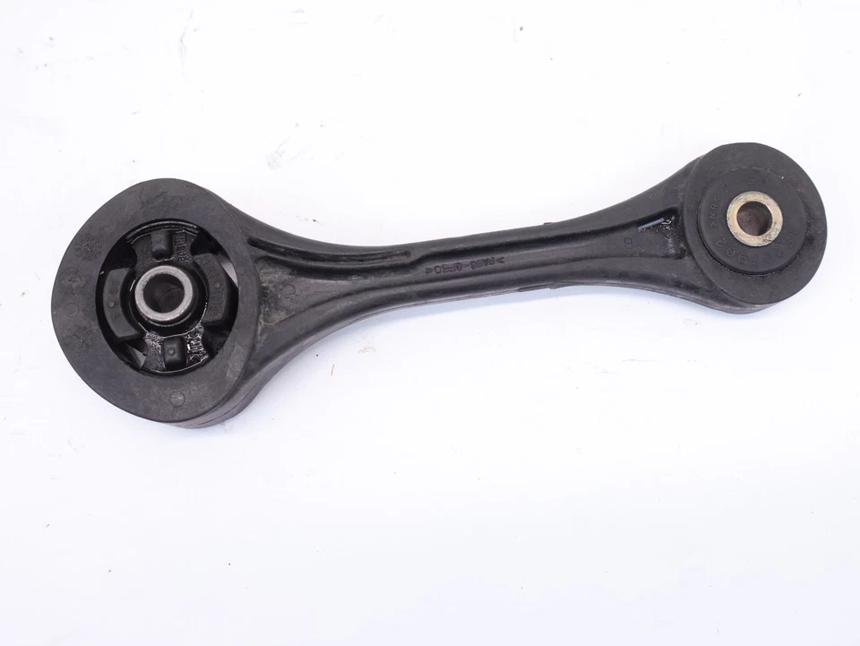 Subaru Impreza RS 1999-2001 parada de paso montaje de hueso de perro OEM 99-01 Foto 1 de 4