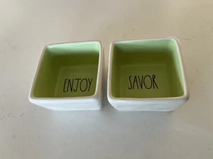 2 PCS Rae Dunn Condiment Dipping Dishes "ENJOY" "SAVOR" EUC - Imagen 1 de 3
