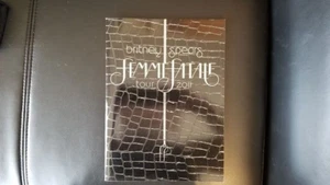 BRITNEY SPEARS - FEMME FATALE TOUR 2011 CONCERT PROGRAM BOOK - MINT MINUS - Picture 1 of 5