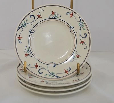 Cuatro platos de pan Mikasa Annette - platillos sin usar muy buen estado Foto 1 de 4