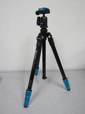 Benro TSL08AN00 Slim Aluminum-Alloy Tripod - Max Ld 8.8 lb / 4 kg (e) - Image 1 of 4