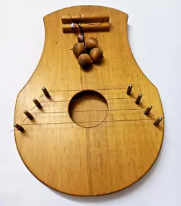 Arpa per porta classica vintage musical 4 corde segno in legno Love Cottage anni 1975-85 - Foto 1 di 16