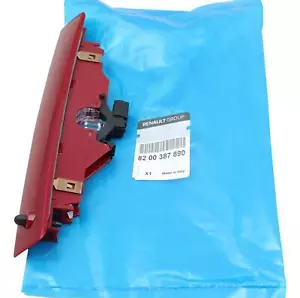 Feu stop d'origine Renault Twingo II 8200387890 - Photo 1/3
