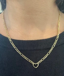 10K Gelbgold Herz 7' Figaro 18' Halskette - zierliches leichtes Armband oder Halskette - Bild 1 von 11