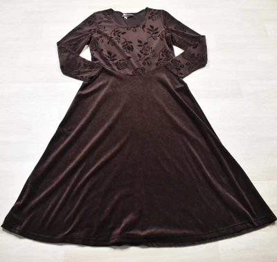 Vestido largo midi Studio Ease años 90 marrón terciopelo floral boho de colección Foto 1 de 4