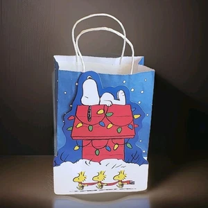 Peanuts Snoopy & Woodstock Christmas Mini Paper Gift Bags 10"×7" Set Of 4 New  - Picture 1 of 3