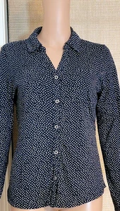Liz Claiborne Polka Dot Navy Collared Blouse w/Roll up Sleeves Size M - Picture 1 of 11