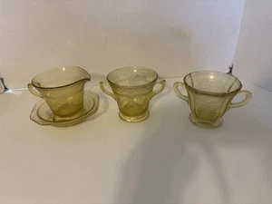 Juego De Colección Federal Glass MADRID Ámbar Amarillo Depresión Vidrio Crema Azúcar - Imagen 1 de 4