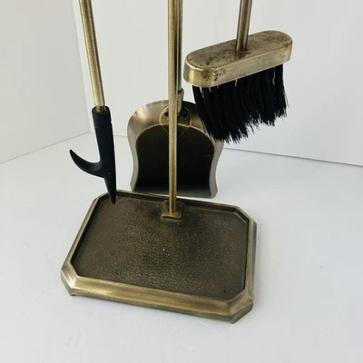 Juego de herramientas de chimenea de 3 piezas de latón macizo martillado vintage con soporte bronce metálico Foto 1 de 4