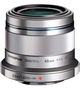 Olympus M.Zuiko Digital 45mm F1.8 Objektiv - Bild 1 von 4