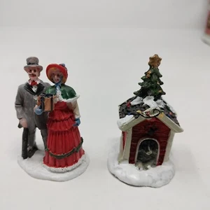 Holiday Time Christmas Village Man with Woman and Doghouse Replacements 2016 - Picture 1 of 8