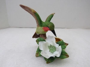 Russ Natures Canción Colibrí Alimentándose de Flor Estatuilla Luz de Té Candelabro - Imagen 1 de 7