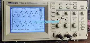 100% test Tektronix TDS210 Two Channel 1 GS/s 60 MHz Digital Oscilloscope.. - Picture 1 of 2