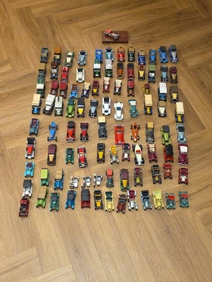 Модели прошлых лет коллекция из 88 распакованных моделей ранние и поздние издания  - Изображение 1 из 4