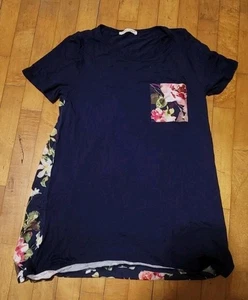 First Look grau & geblümt Kurzarm Tunika Top Gr. S 95% Viskose & 5% Elasthan - Bild 1 von 7