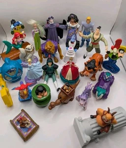 Vintage McDonalds Happy Meal Spielzeug 20+ Konvolut Disney, Barbie, Warner Bros & mehr - Bild 1 von 21