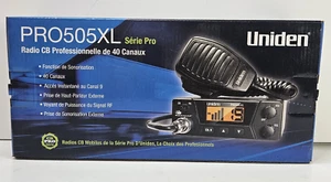 Uniden PRO505XL Professional 40 Channel CB Radio With Microphone 4 Watts - Zdjęcie 1 z 3