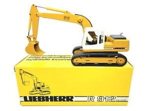 Liebherr R912 Litronic Excavator - Conrad 1:50 Scale Diecast Model #2829 - Picture 1 of 6