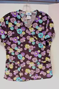SB Scrubs Top schwarz lila blau Gänseblümchen Retro Blumen Damen SM - Bild 1 von 5