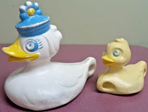 HTF Rare VINTAGE Gerber Toy Plastic Ducks Mother Duck and 1 Duckling PRE-OWNED - Picture 1 of 20